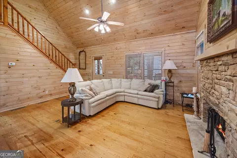 Living - 85 Post Oak Ln, Jasper, GA 30143 photo 2 of 2