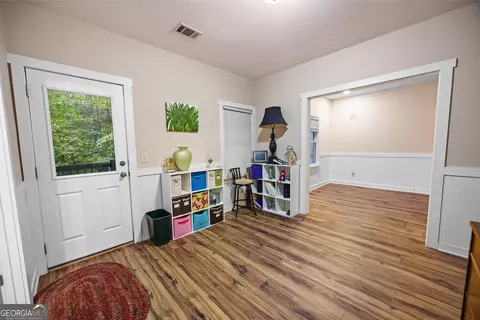 Entry Way - 85 Post Oak Ln, Jasper, GA 30143 photo 4 of 4