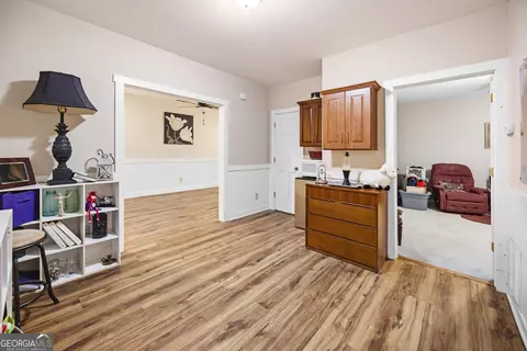 Entry Way - 85 Post Oak Ln, Jasper, GA 30143 photo 3 of 4