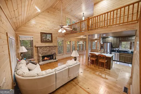 Living - 85 Post Oak Ln, Jasper, GA 30143 photo 1 of 2