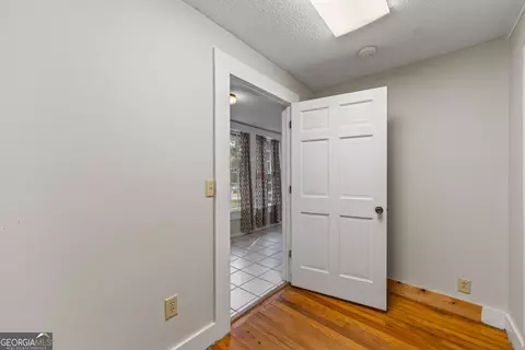 Entry Way - 124 Boulevard, Toccoa, GA 30577 photo 6 of 11