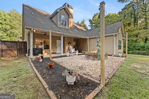 Exterior - 637 Natures Walk, Gray, GA 31032 photo 7 of 10