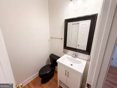 Bath - 3851 Bream Ct, Buford, GA 30519 photo 1 of 6