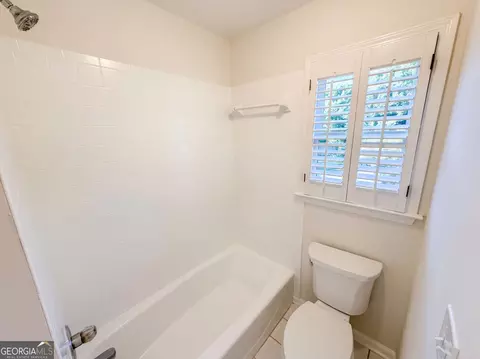 Bath - 3851 Bream Ct, Buford, GA 30519 photo 5 of 6