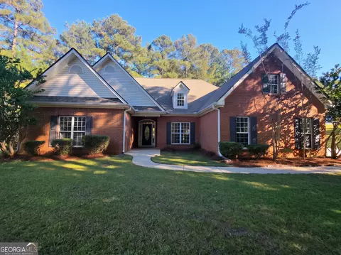 100 Pine Shoals Trl, Fayetteville, GA 30215