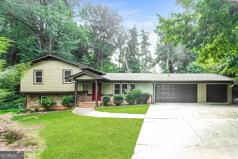 3404 Sherrod Dr, Marietta, GA 30008
