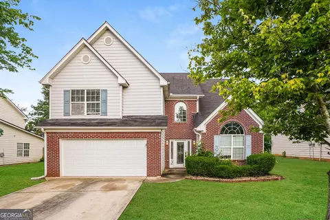1009 Lear Dr, Locust Grove, GA 30248