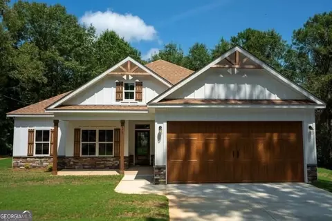476 Tarver Rd, Seale, AL 36875