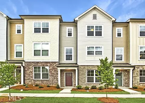 1613 Falcon Crest Way, Decatur, GA 30032