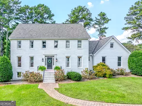 730 Shaw Rd, Sharpsburg, GA 30277
