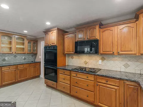 Kitchen - 720 Kirkland Rd, Covington, GA 30016 photo 1 of 8