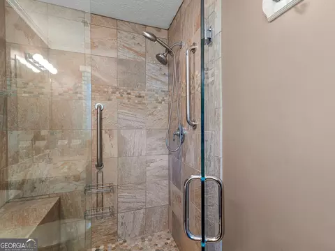 Bath - 720 Kirkland Rd, Covington, GA 30016 photo 5 of 5