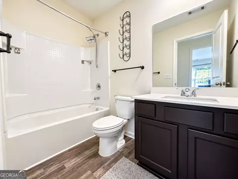 Bath - 11903 Fuller St, Hampton, GA 30228 photo 4 of 5
