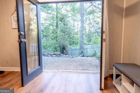 Entry Way - Undisclosed, Pine Mountain, GA 31822 photo 1 of 2