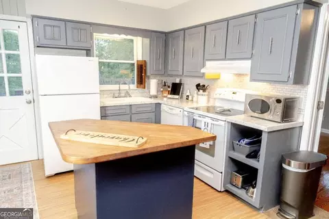 Kitchen - Undisclosed, Pine Mountain, GA 31822 photo 1 of 1