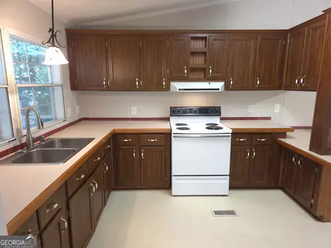 Kitchen - 481 Ash Loop Rd, Blue Ridge, GA 30513 photo 1 of 1