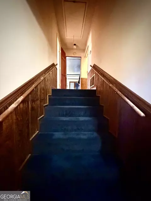 Entry Way - 511 Brookdale Dr, Dublin, GA 31021 photo 2 of 3