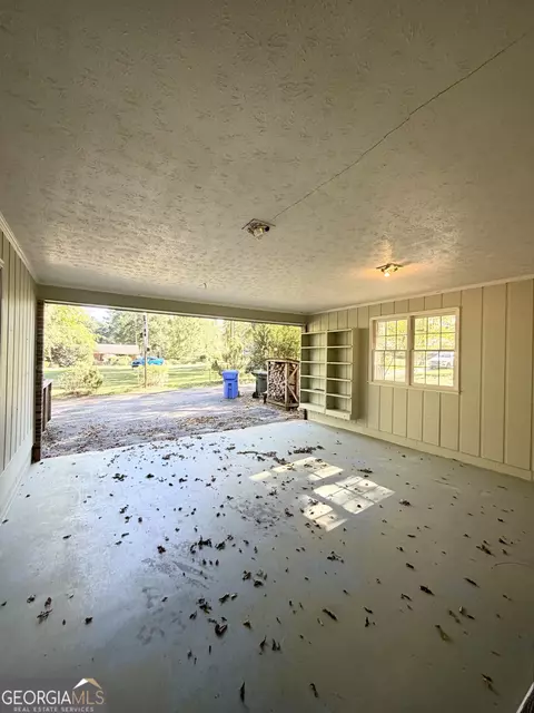 Other - 511 Brookdale Dr, Dublin, GA 31021 photo 7 of 12