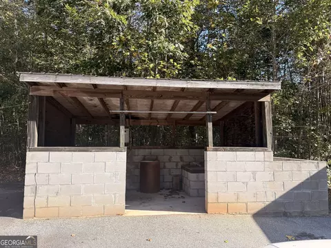 Exterior - 5180 Old Cornelia Hwy, Lula, GA 30554 photo 4 of 8