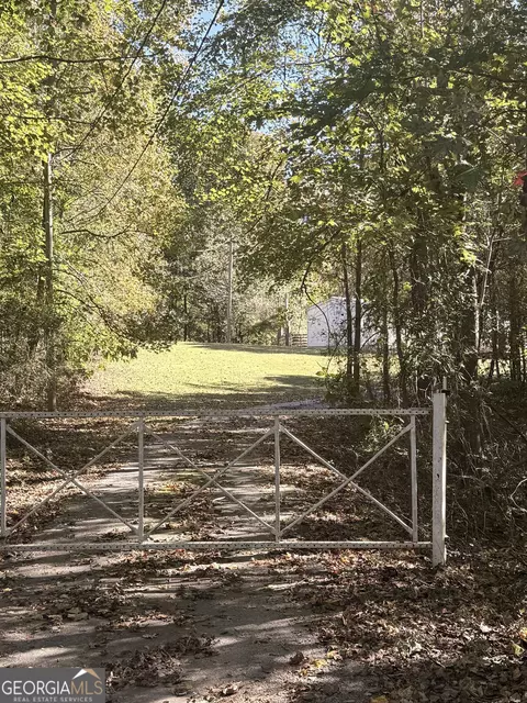 Exterior - 5180 Old Cornelia Hwy, Lula, GA 30554 photo 6 of 8