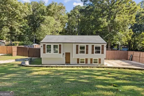3286 Sunderland Dr, Snellville, GA 30039