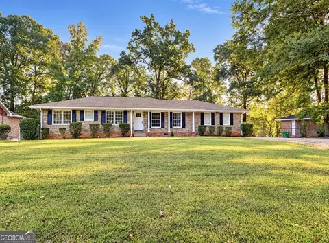 3098 Robindale Rd, Decatur, GA 30034