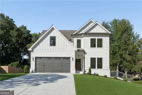 2425 Elmwood Cir, Atlanta, GA 30339