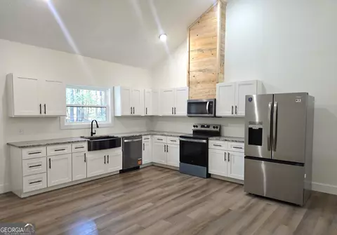 Kitchen - 1128 Clarks Bridge Rd, Stapleton, GA 30823 photo 1 of 2