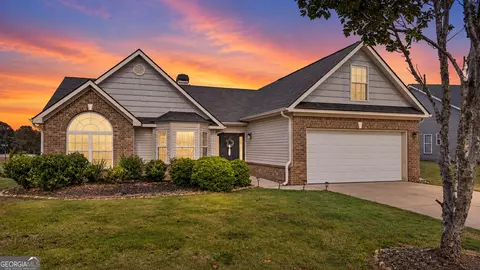 117 Oakwood Dr, Eatonton, GA 31024