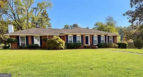 150 Stayman Dr, Roswell, GA 30075