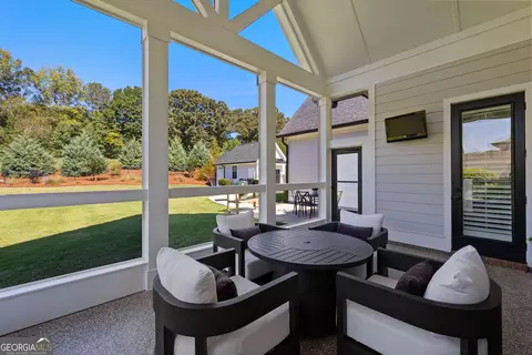 Exterior - 160 Brayden Dr, Tyrone, GA 30290 photo 8 of 14