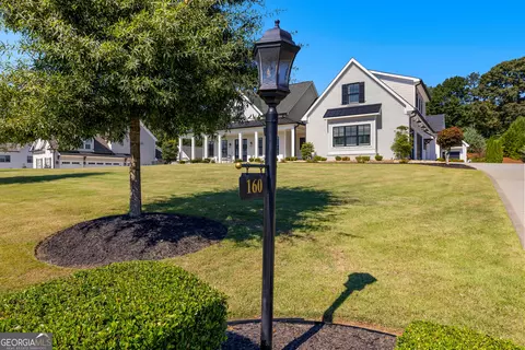 Exterior - 160 Brayden Dr, Tyrone, GA 30290 photo 4 of 14