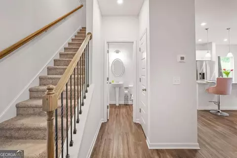 Entry Way - 10 Kane Dr, Jasper, GA 30143 photo 2 of 7