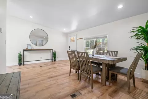Dining - 163 Leonard Rd, Lagrange, GA 30241 photo 1 of 1