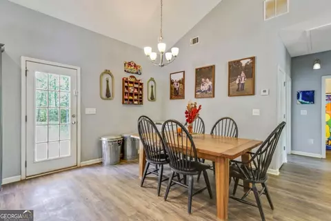 Dining - 47 Weathington Rd, Temple, GA 30179 photo 2 of 2