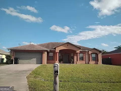 1058 SW Facet Ave, Port Saint Lucie, FL 34953