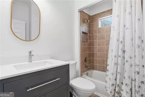 Bath - Undisclosed, Canton, GA 30115 photo 1 of 7