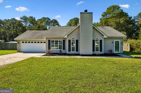 196 Wood Duck Dr, Woodbine, GA 31569