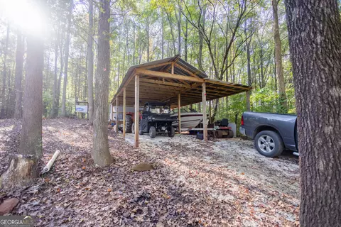 Exterior - 759 Banks Rd, Carnesville, GA 30521 photo 2 of 4
