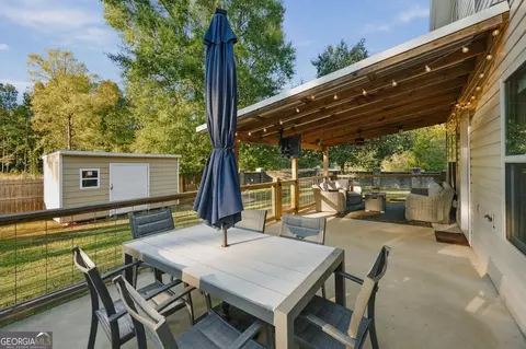 Exterior - 408 Mossy Ln, Gray, GA 31032 photo 6 of 7