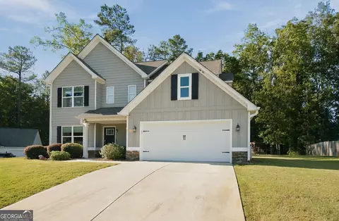 Exterior - 709 Springhill Dr, Gray, GA 31032 photo 2 of 10