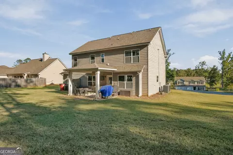 Exterior - 709 Springhill Dr, Gray, GA 31032 photo 5 of 10