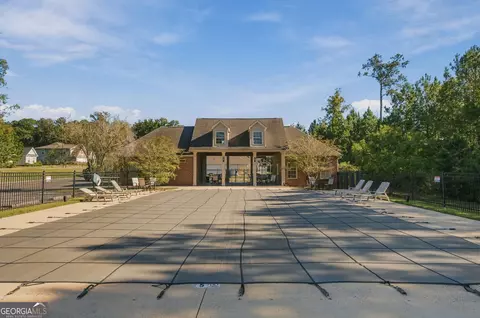 Exterior - 709 Springhill Dr, Gray, GA 31032 photo 8 of 10