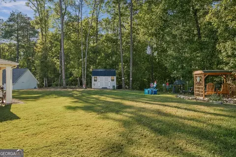 Exterior - 709 Springhill Dr, Gray, GA 31032 photo 7 of 10