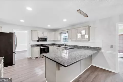 Kitchen - Undisclosed, Warner Robins, GA 31088 photo 1 of 10