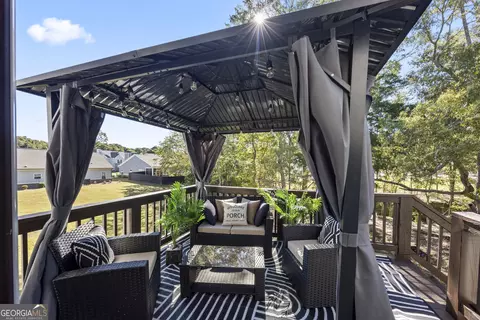 Exterior - 388 Sunset Dr, Statham, GA 30666 photo 6 of 8