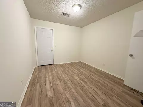 Bedroom - 99 Brookhaven Cir, Warner Robins, GA 31093 photo 2 of 2