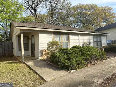 Exterior - 99 Brookhaven Cir, Warner Robins, GA 31093 photo 5 of 6