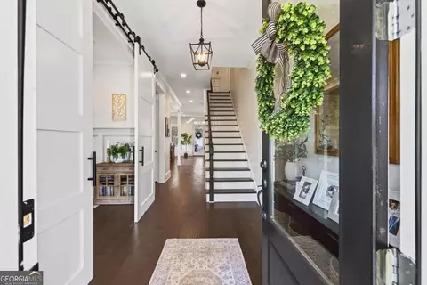 Entry Way - 802 Bacon St, Madison, GA 30650 photo 1 of 3