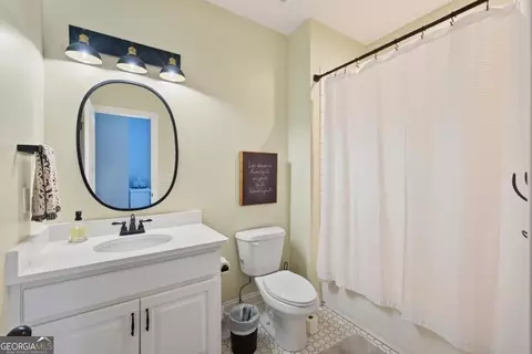 Bath - 802 Bacon St, Madison, GA 30650 photo 3 of 4